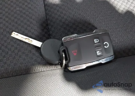 2016 Chevrolet Silverado 1500 1Lt from USA, damaged, VIN 1GCVKREH3GZ137734